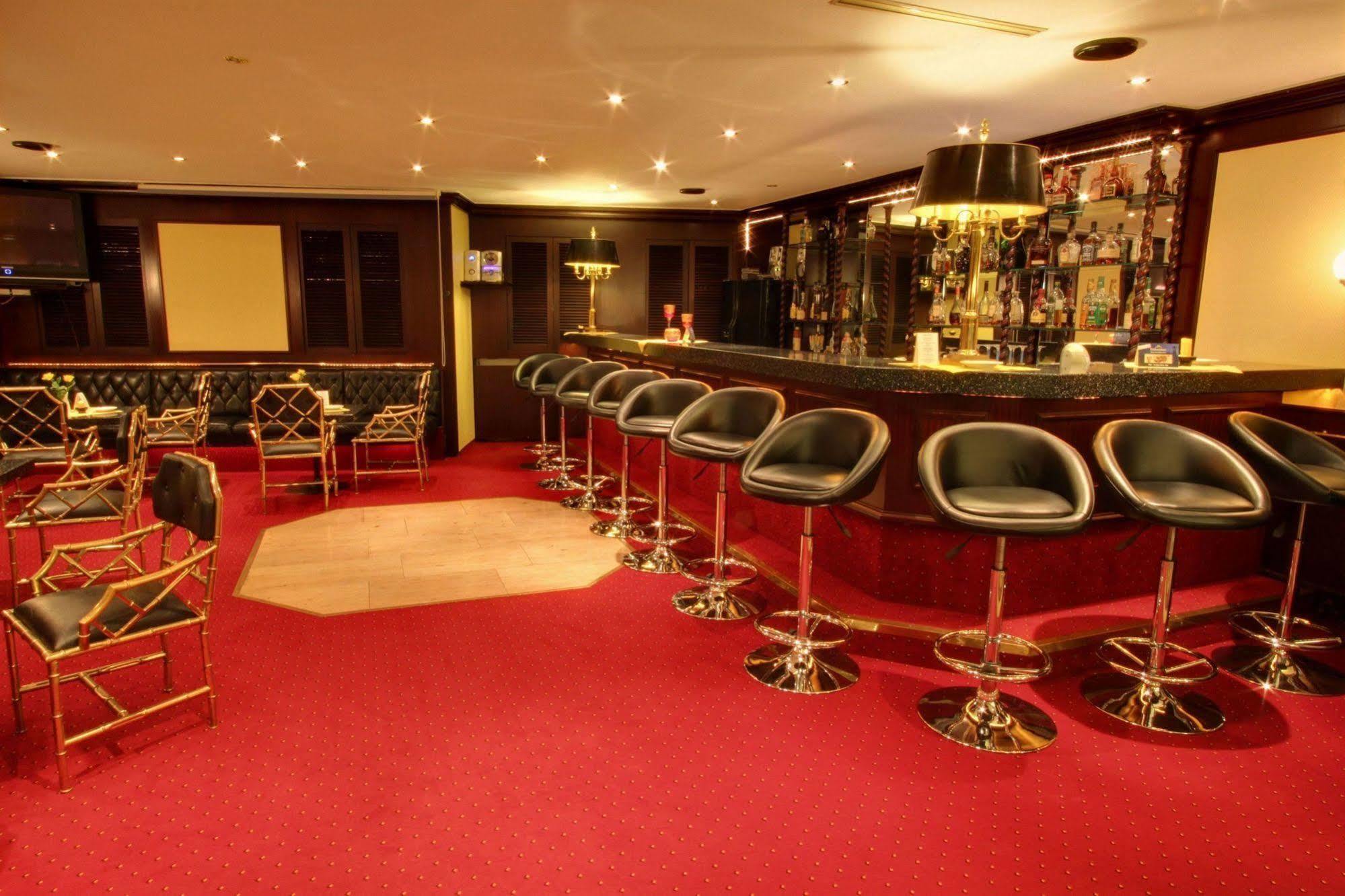 Hotel Grille Erlangen Ngoại thất bức ảnh